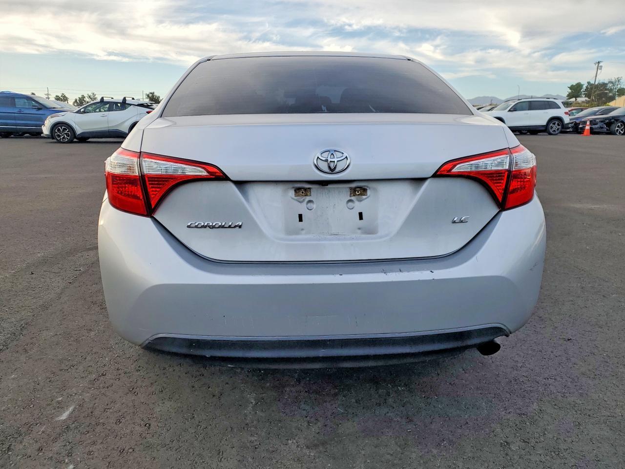 2015 Toyota Corolla l