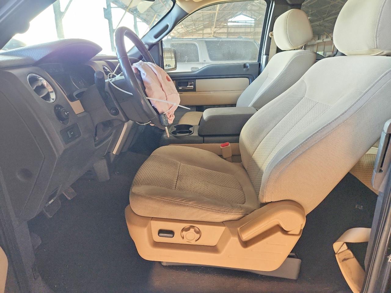 2013 Ford F150 Super cab
