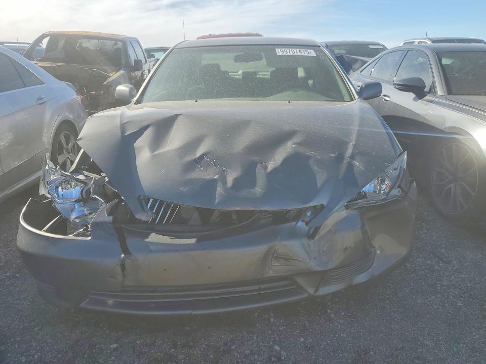 2006 Toyota Camry le