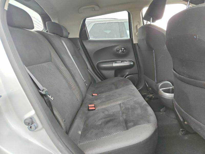 2016 Nissan Juke s
