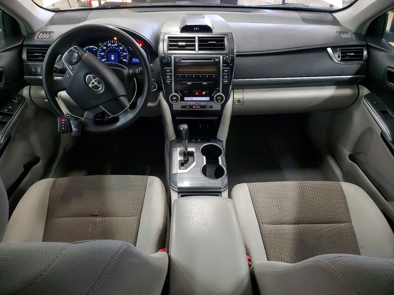 2012 Toyota Camry Hybrid