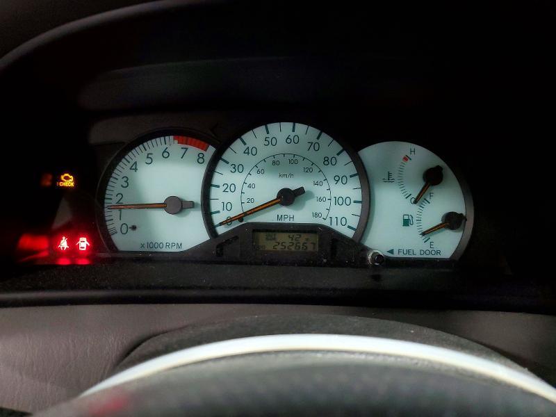 2004 Toyota Corolla le