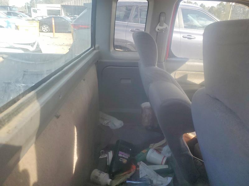 2000 Nissan Frontier King cab xe