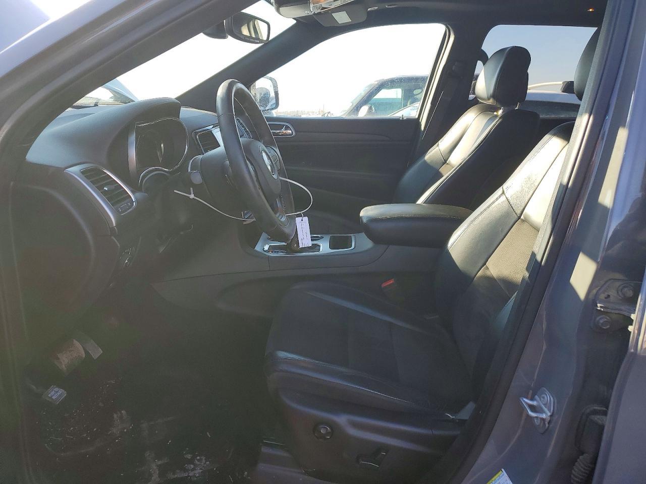 2019 Jeep Grand Cherokee Laredo