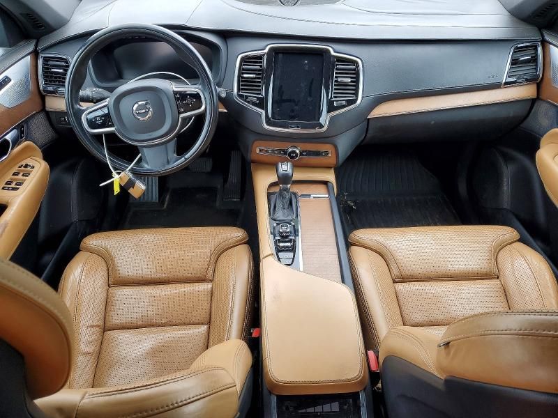 2017 Volvo Xc90 T6