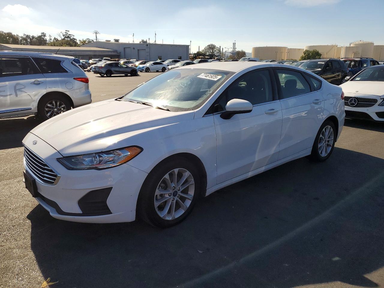 2020 Ford Fusion se