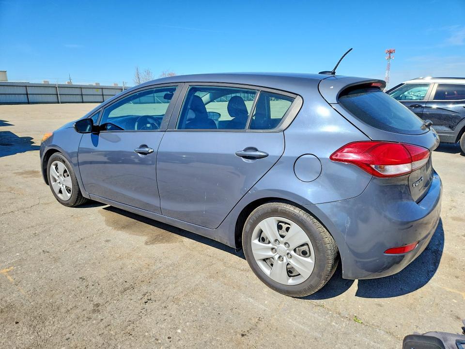 2016 KIA Forte5 lx