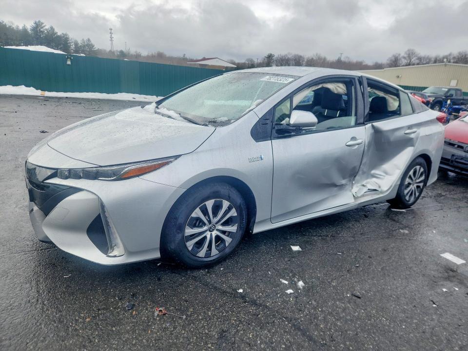 2020 Toyota Prius Prime le