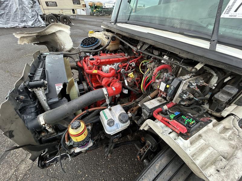 2020 Freightliner M2