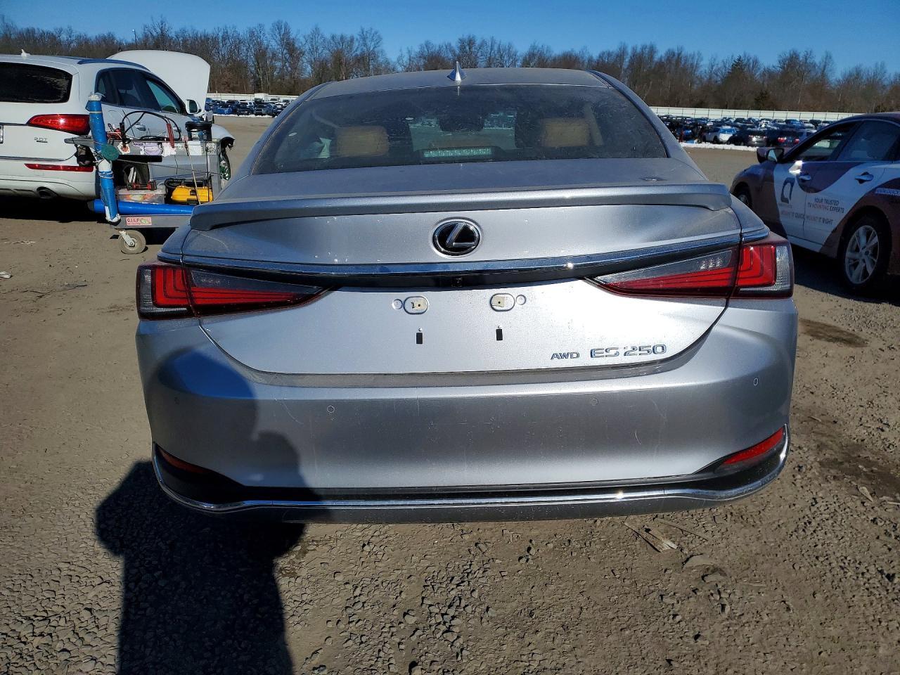 2023 Lexus Es 250 Base