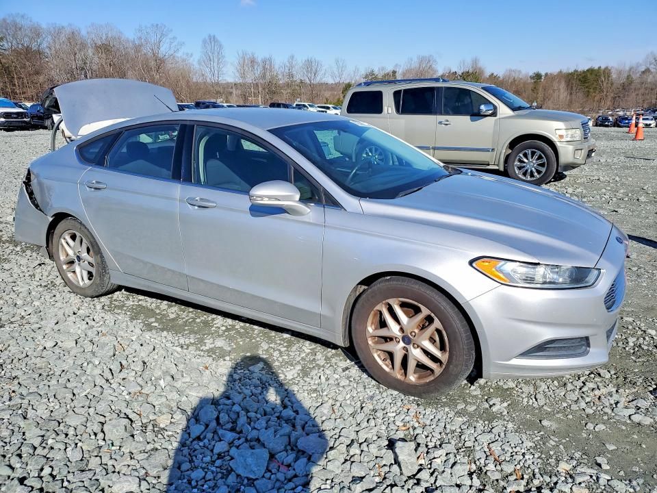 2016 Ford Fusion se