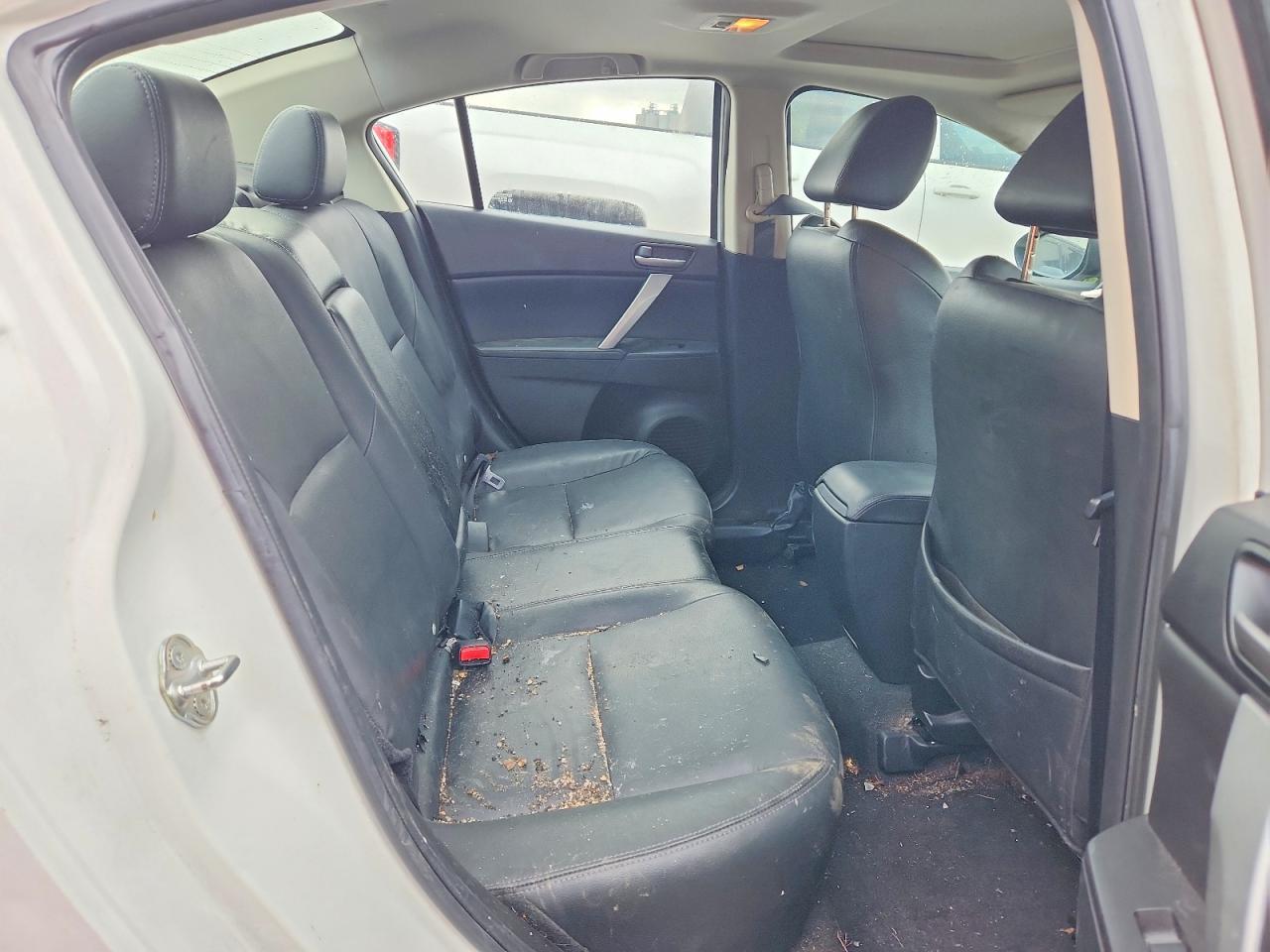 2012 Mazda 3 I