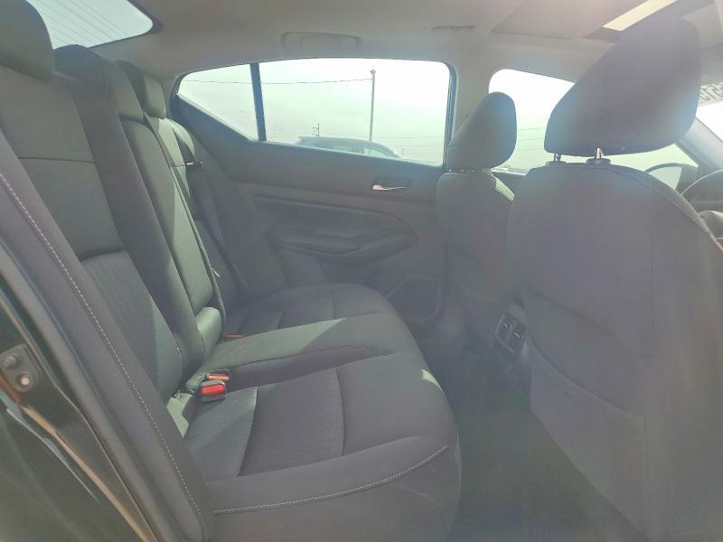 2020 Nissan Altima sv