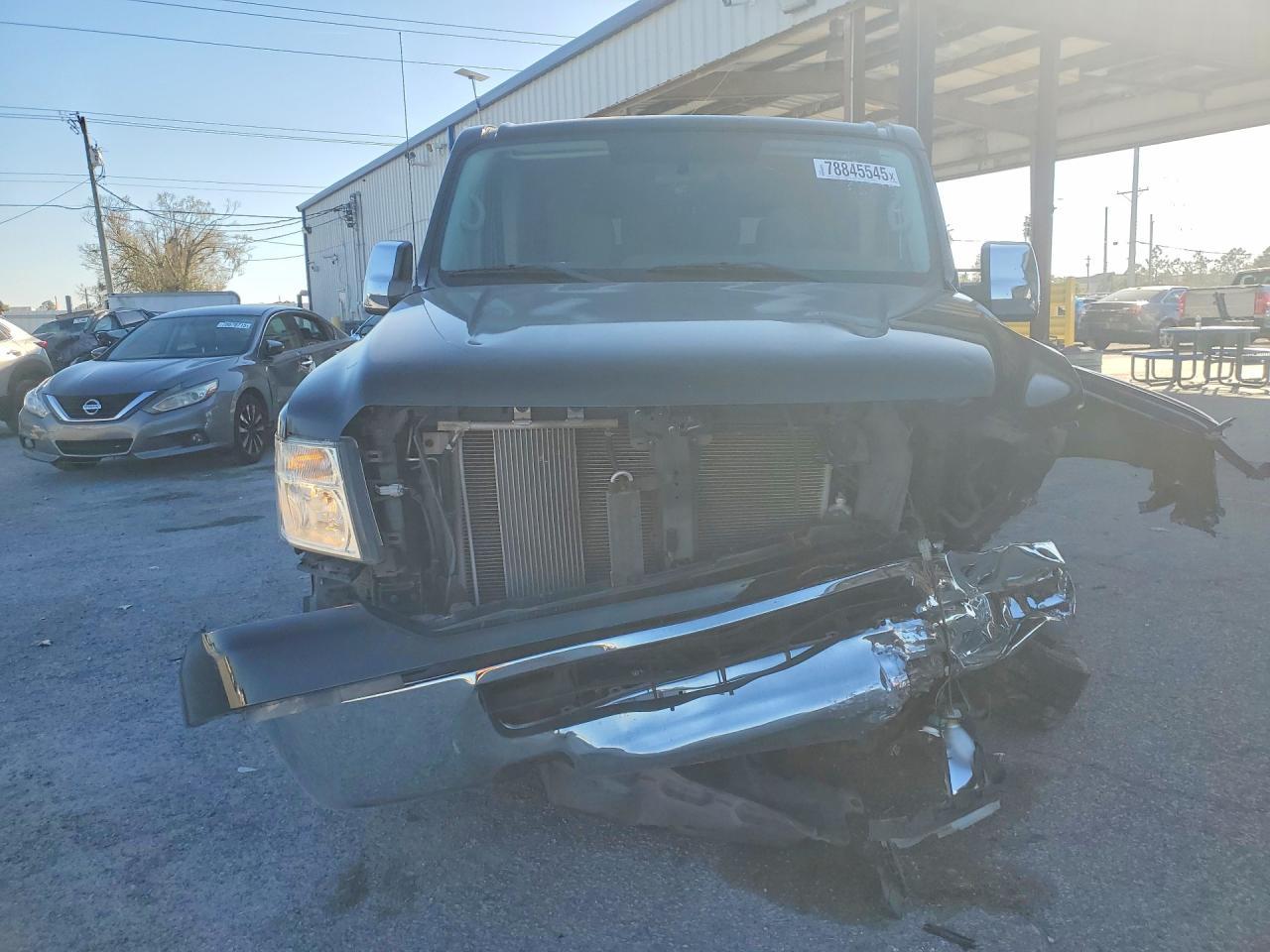 2017 Nissan NV 3500 HD SV