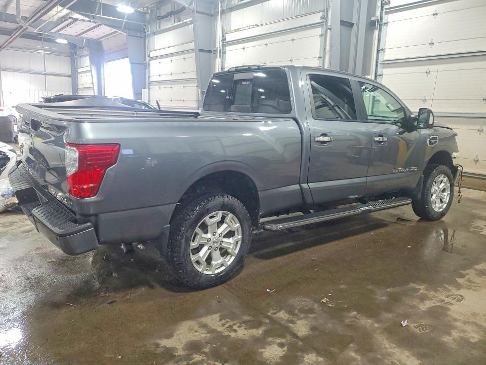 2017 Nissan Titan XD SV