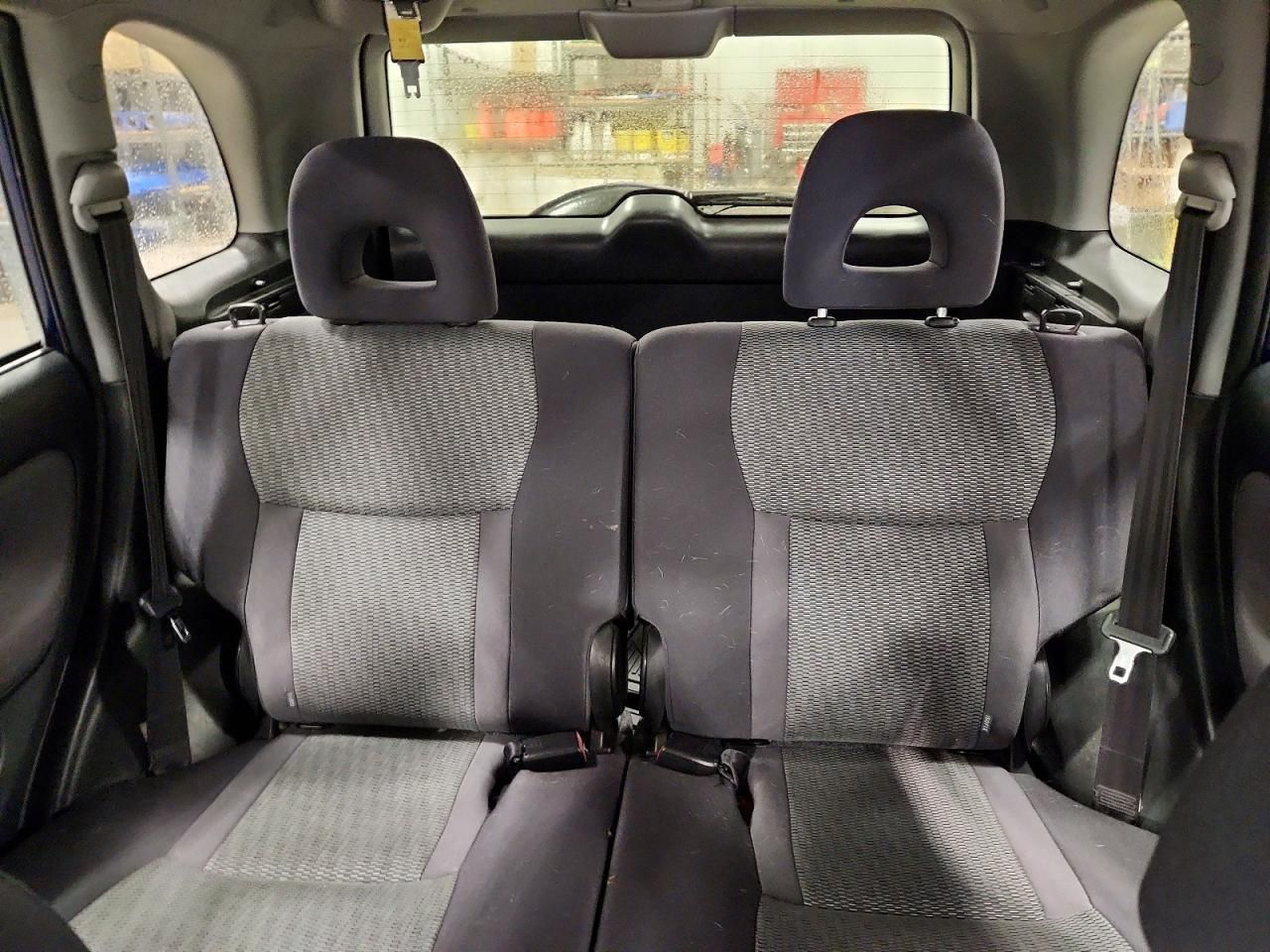 2004 Toyota Rav4 Base