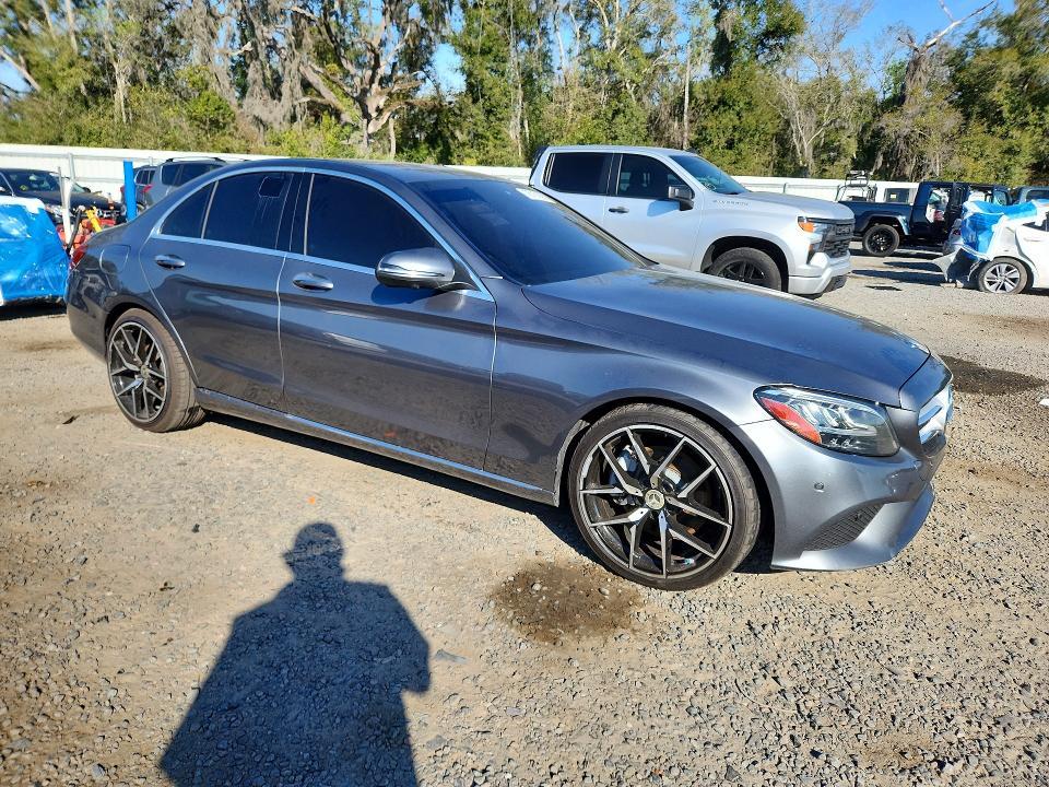 2021 Mercedes-Benz C300