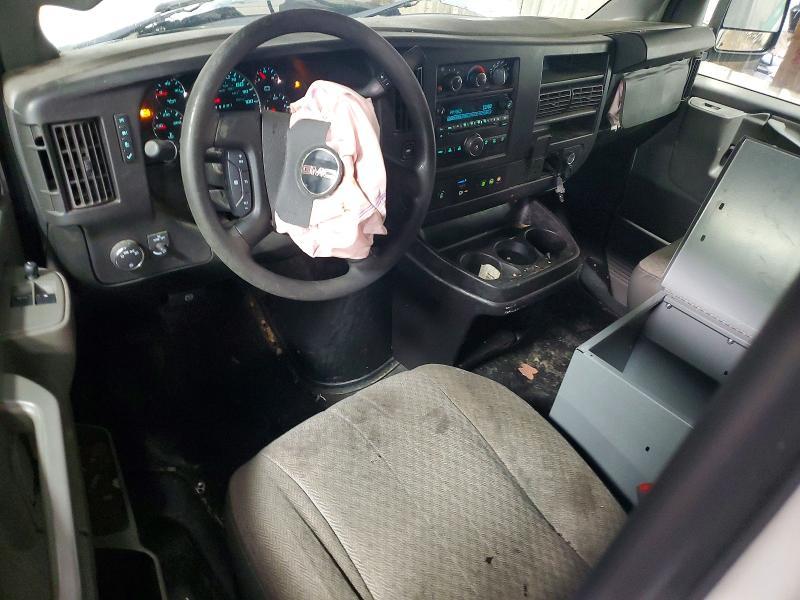 2018 GMC Savana Utility / Service van