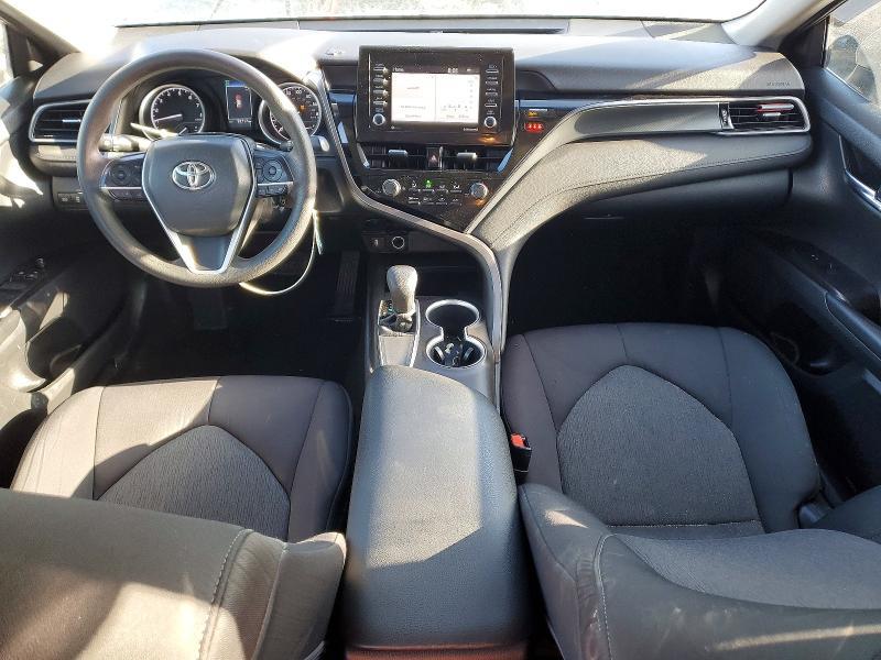 2021 Toyota Camry le