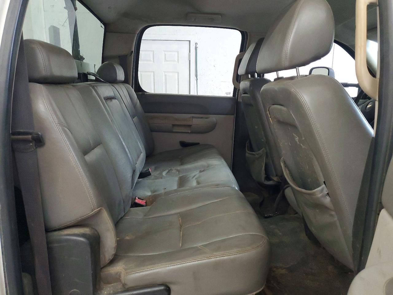 2008 Chevrolet Silverado Utility / Service Truck