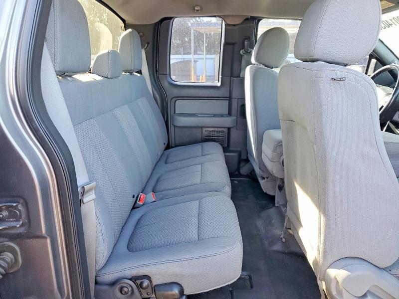 2013 Ford F150 Super cab