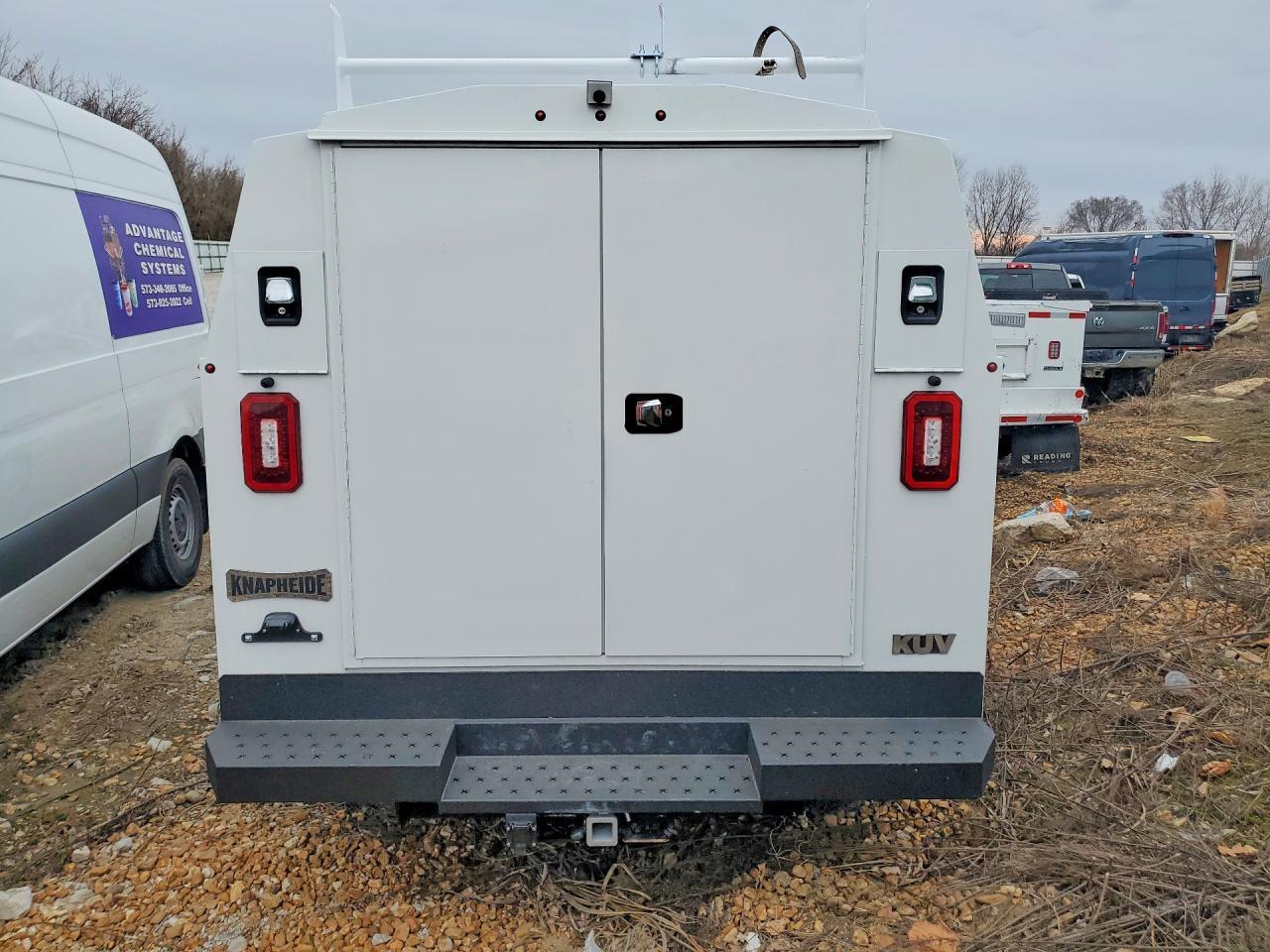 2026 Ford Econoline E350 Super Duty Cutaway Van
