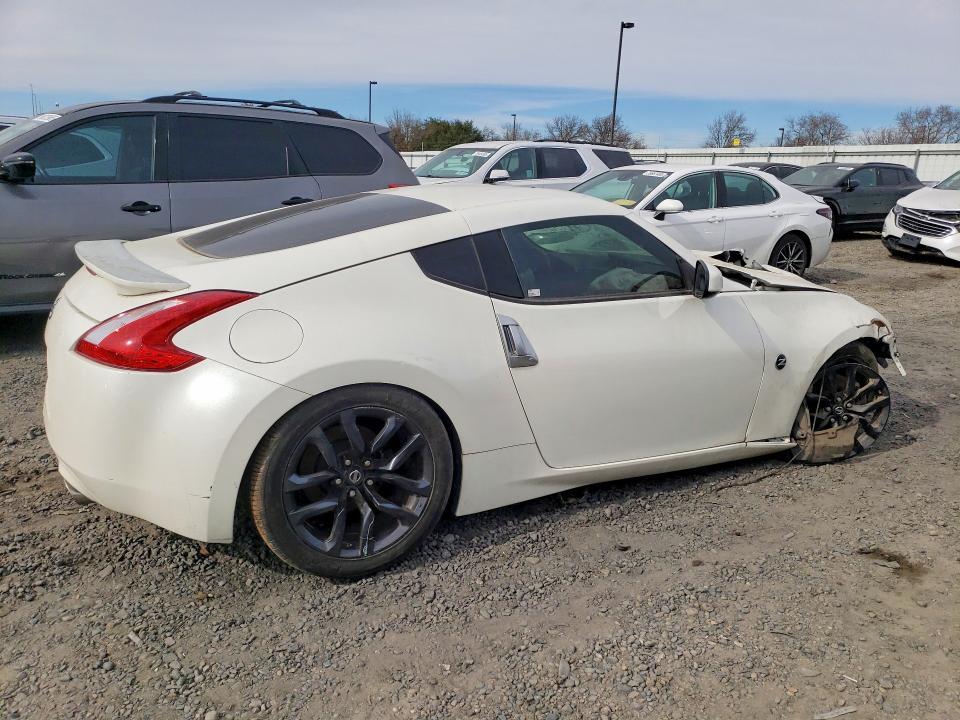 2016 Nissan 370z Base