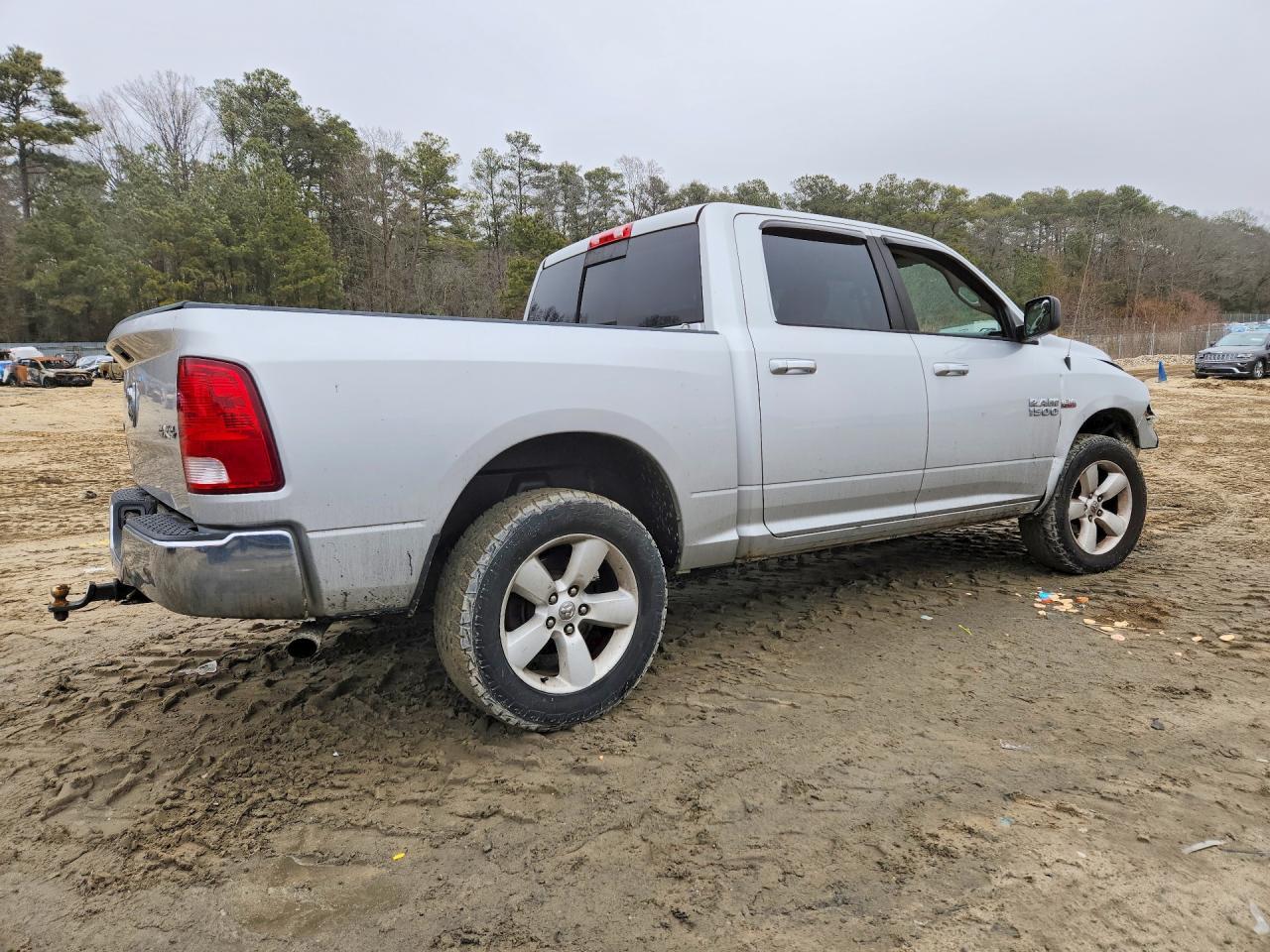 2016 Dodge Ram 1500 slt