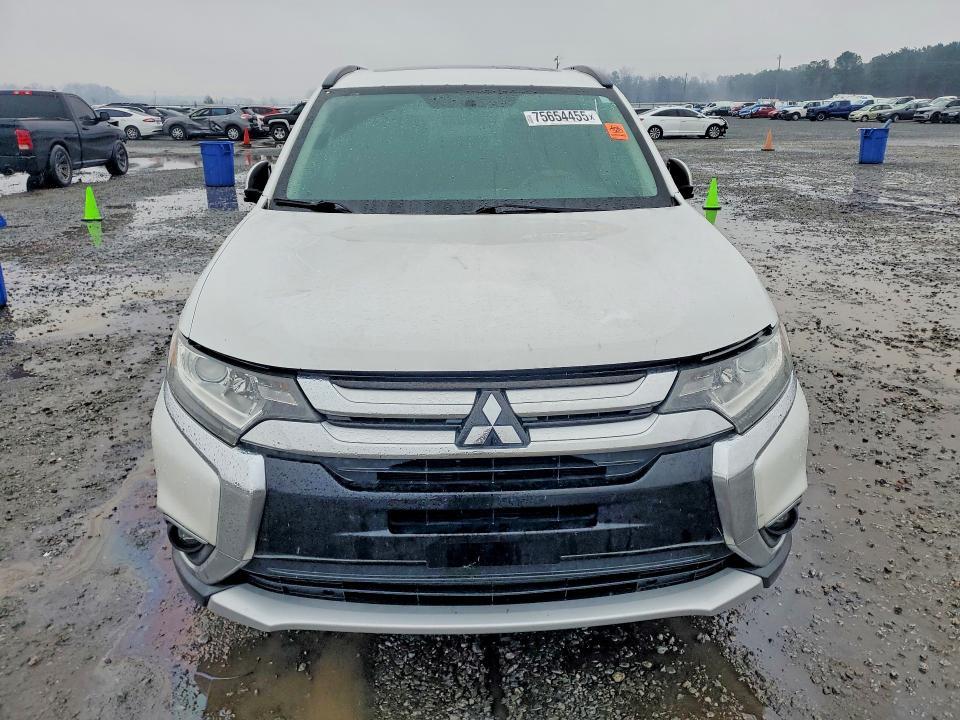 2016 Mitsubishi Outlander se