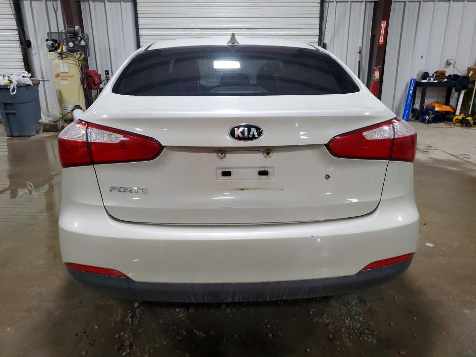 2015 KIA Forte lx