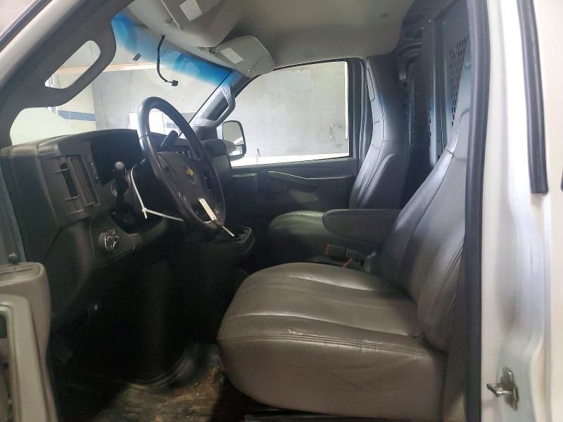 2020 Chevrolet Express G2500