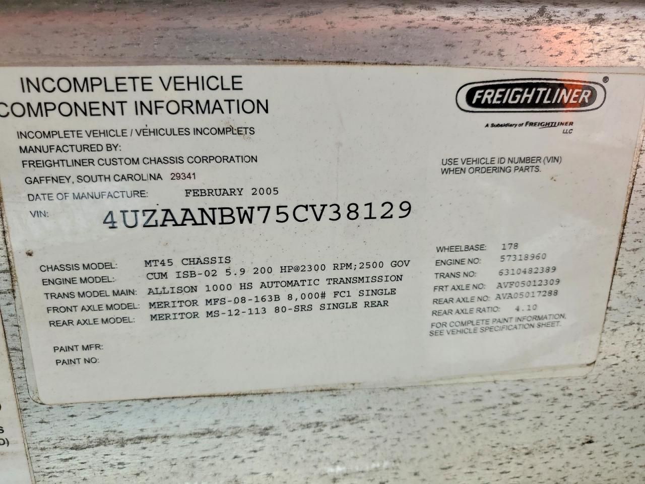 2005 Freightliner Chassis M Line WALK-IN Van