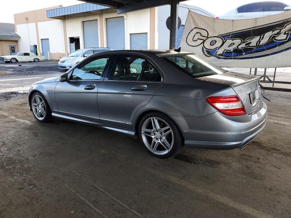 2010 Mercedes-Benz C300