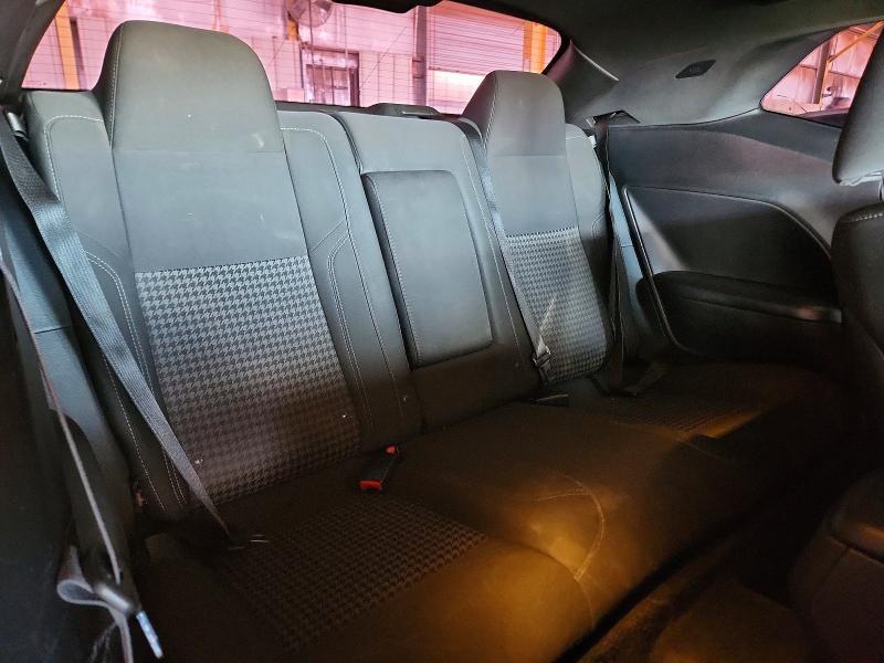 2015 Dodge Challenger sxt