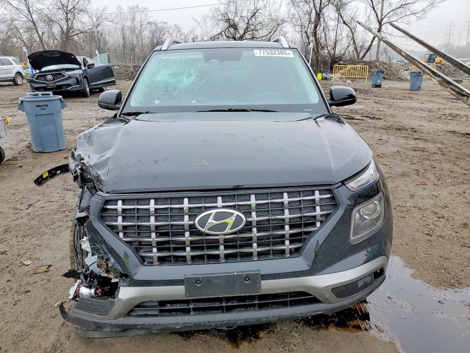 2025 Hyundai Venue sel