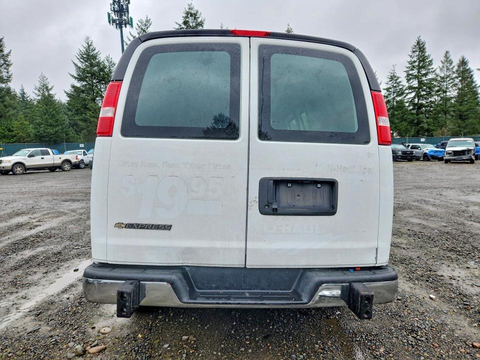 2024 Chevrolet Express G2500 Delivery Van