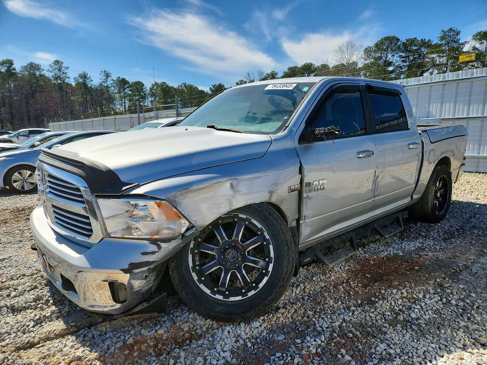2017 Dodge RAM 1500 SLT