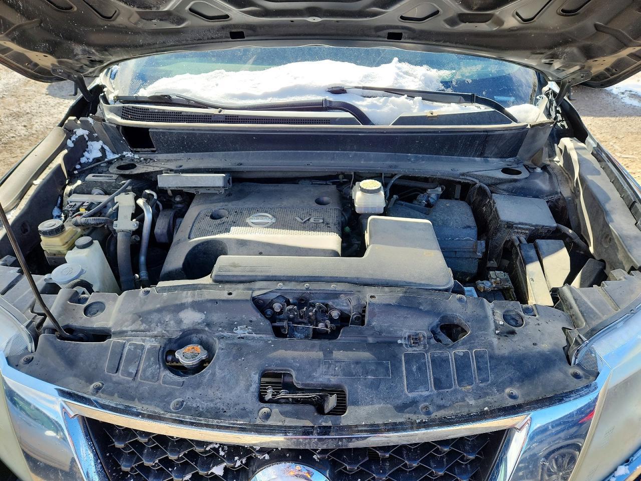 2013 Nissan Pathfinder s