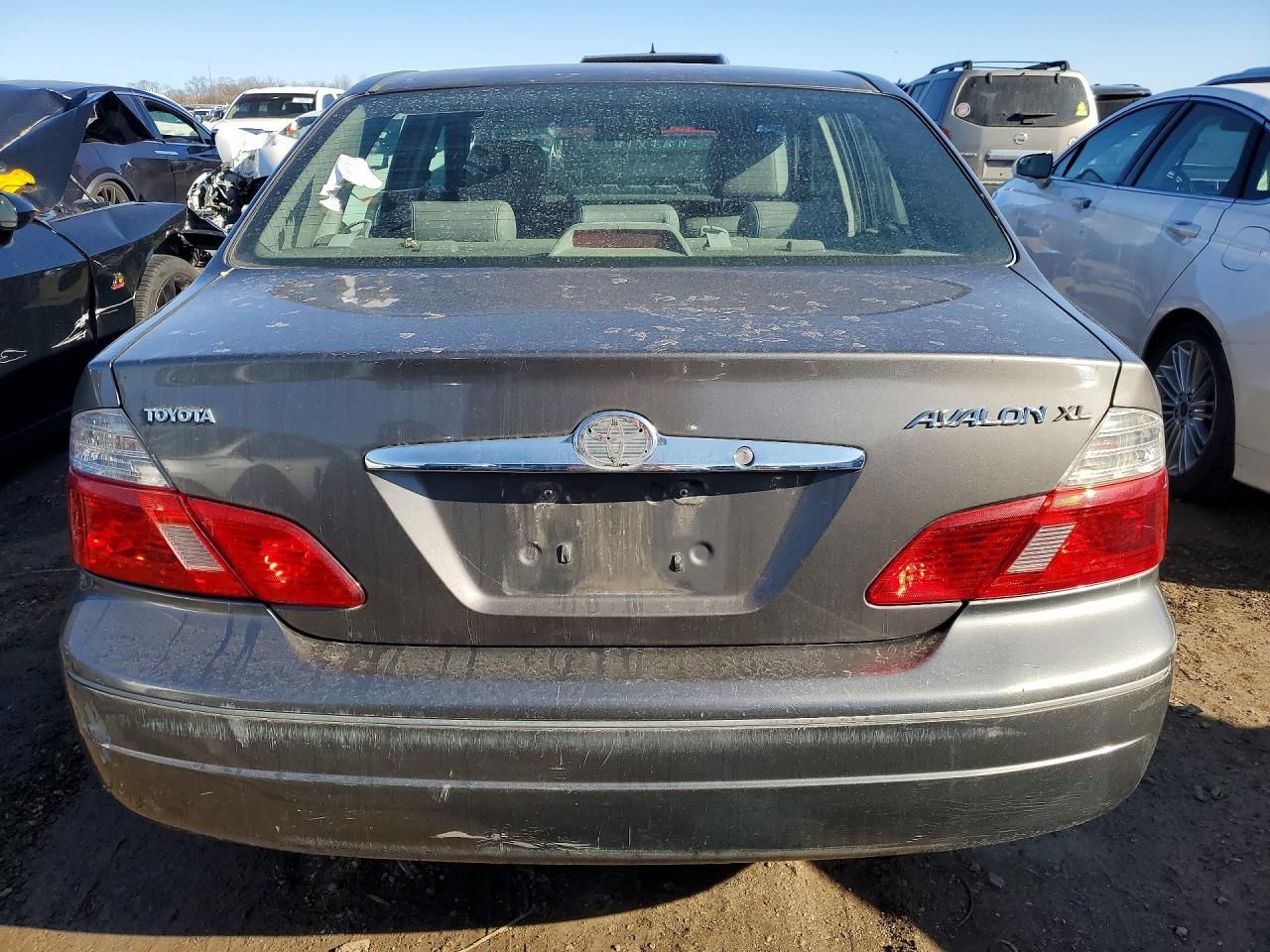 2003 Toyota Avalon xl