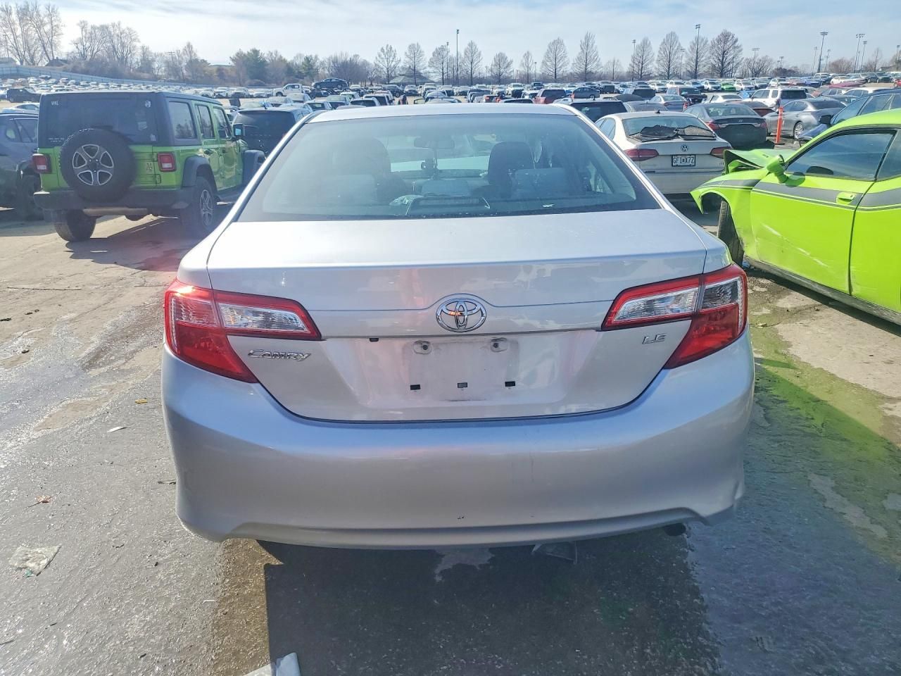 2014 Toyota Camry l