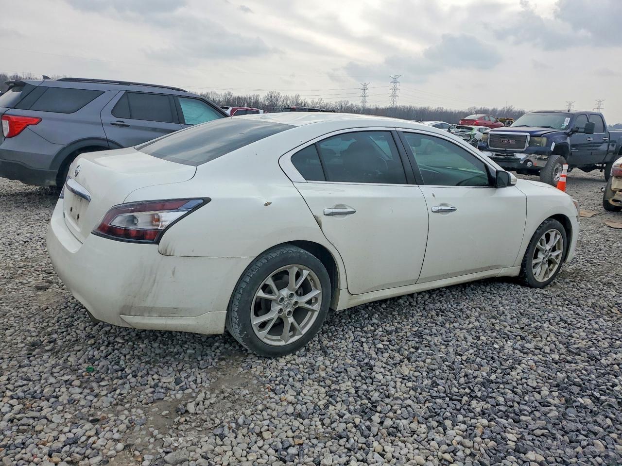 2013 Nissan Maxima