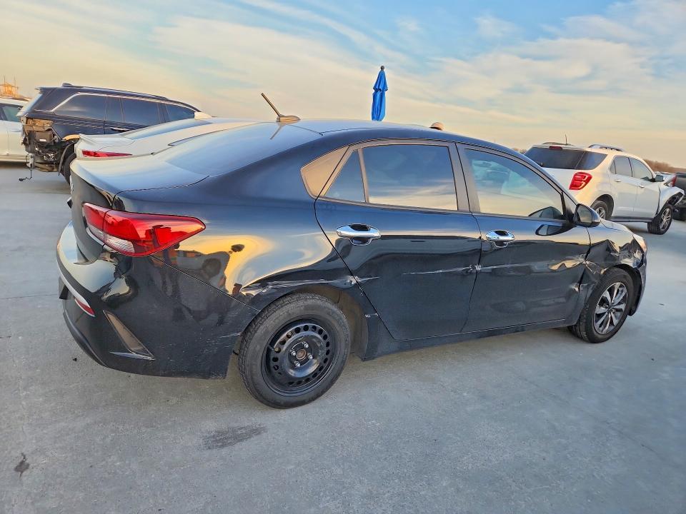 2023 KIA Rio 4D lx