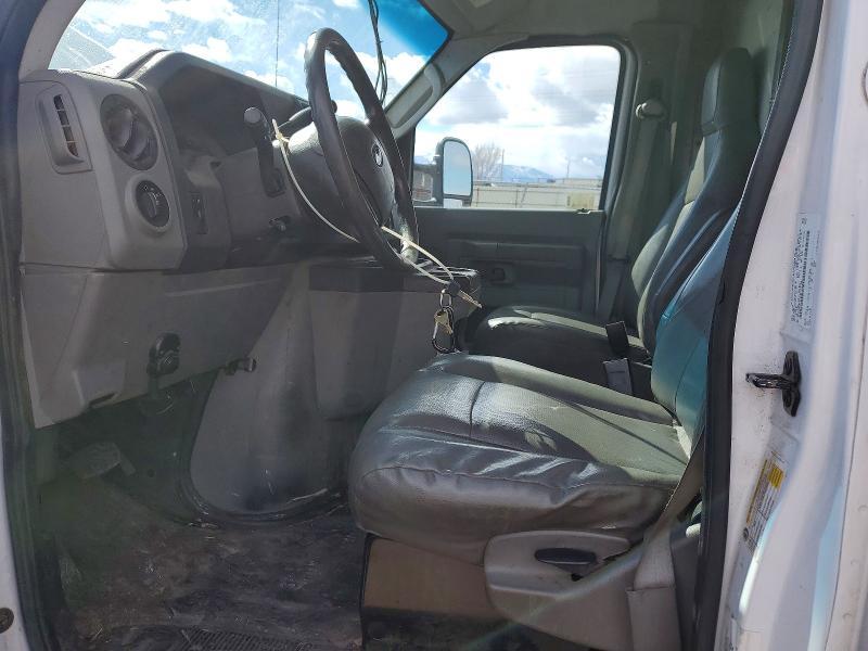 2019 Ford Econoline E450 Delivery Truck