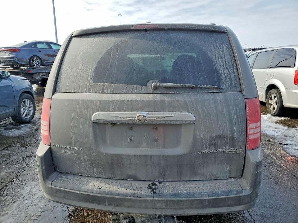 2010 Chrysler Town & Country Touring