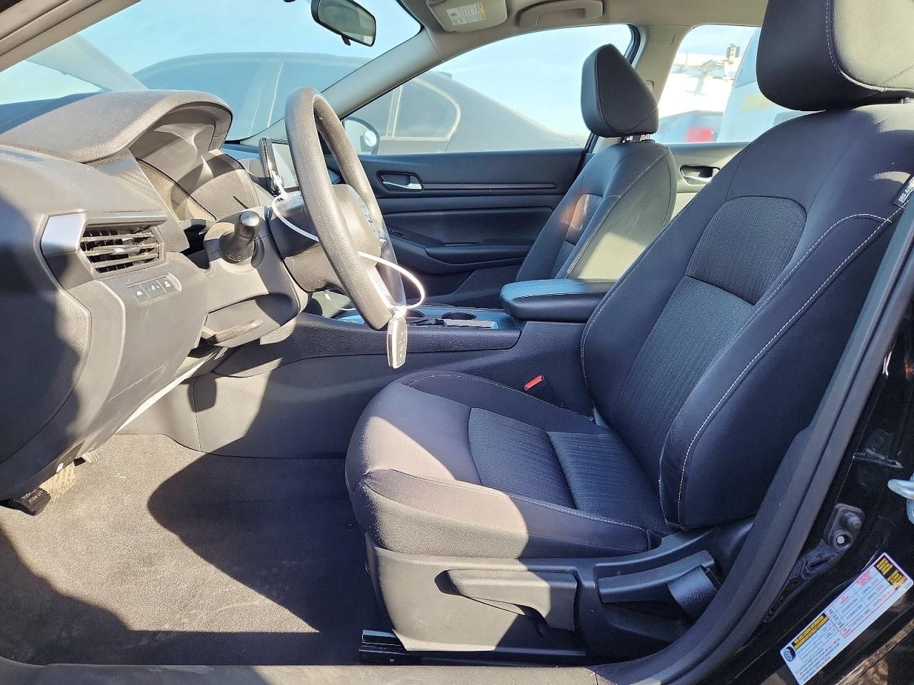 2022 Nissan Altima s