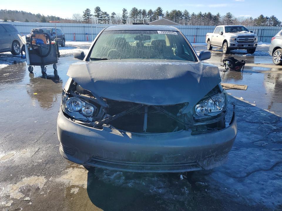 2005 Toyota Camry le