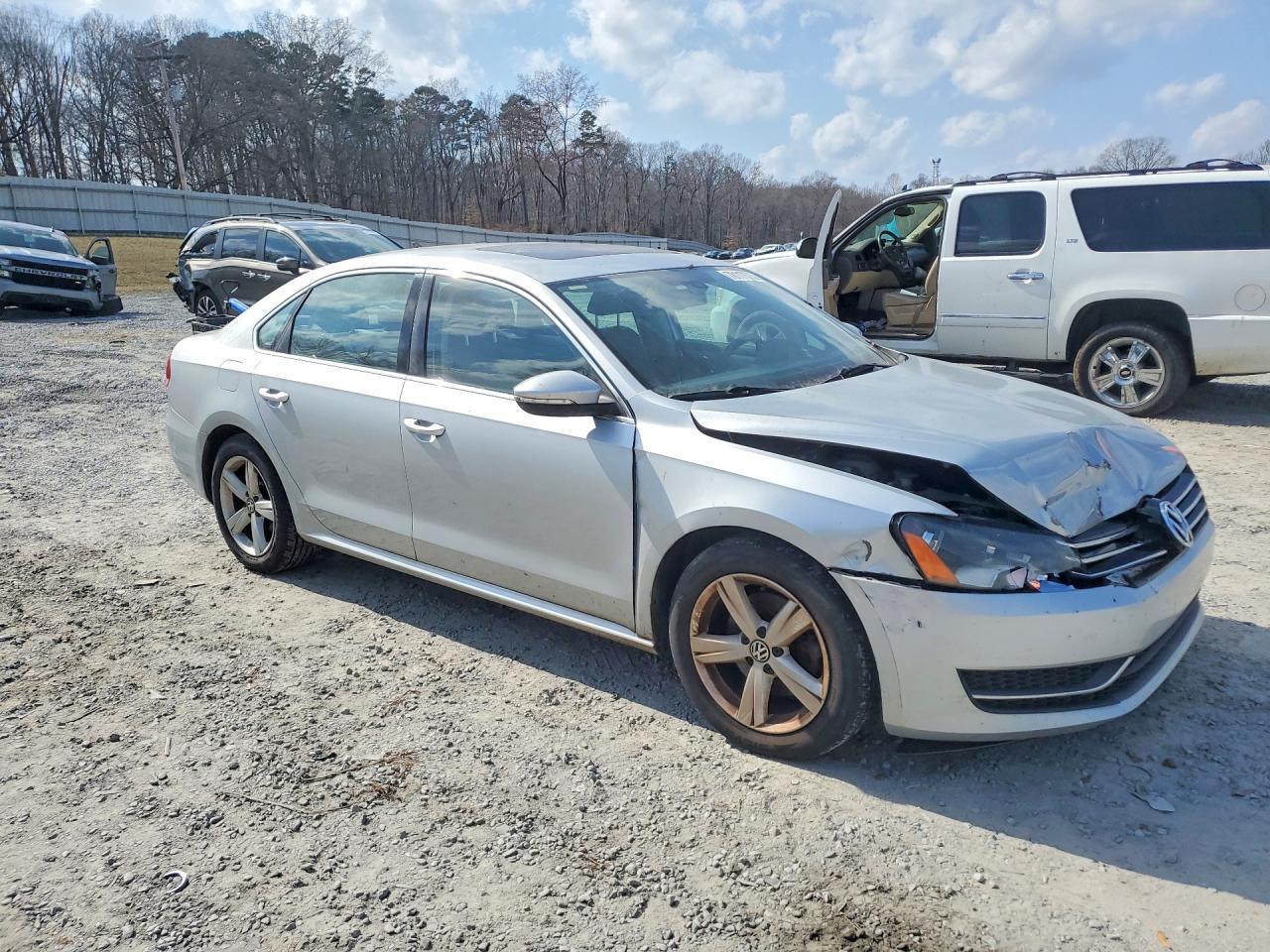 2012 Volkswagen Passat se
