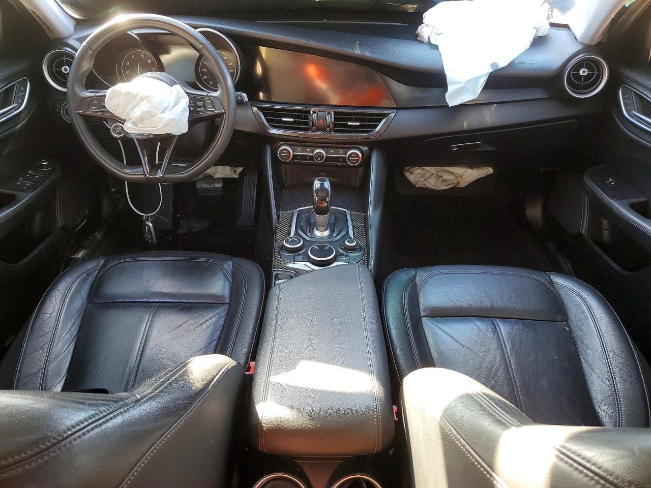 2017 Alfa Romeo Giulia Q4