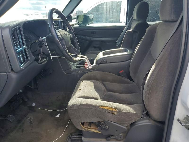 2005 GMC Sierra K2500 Heavy Duty