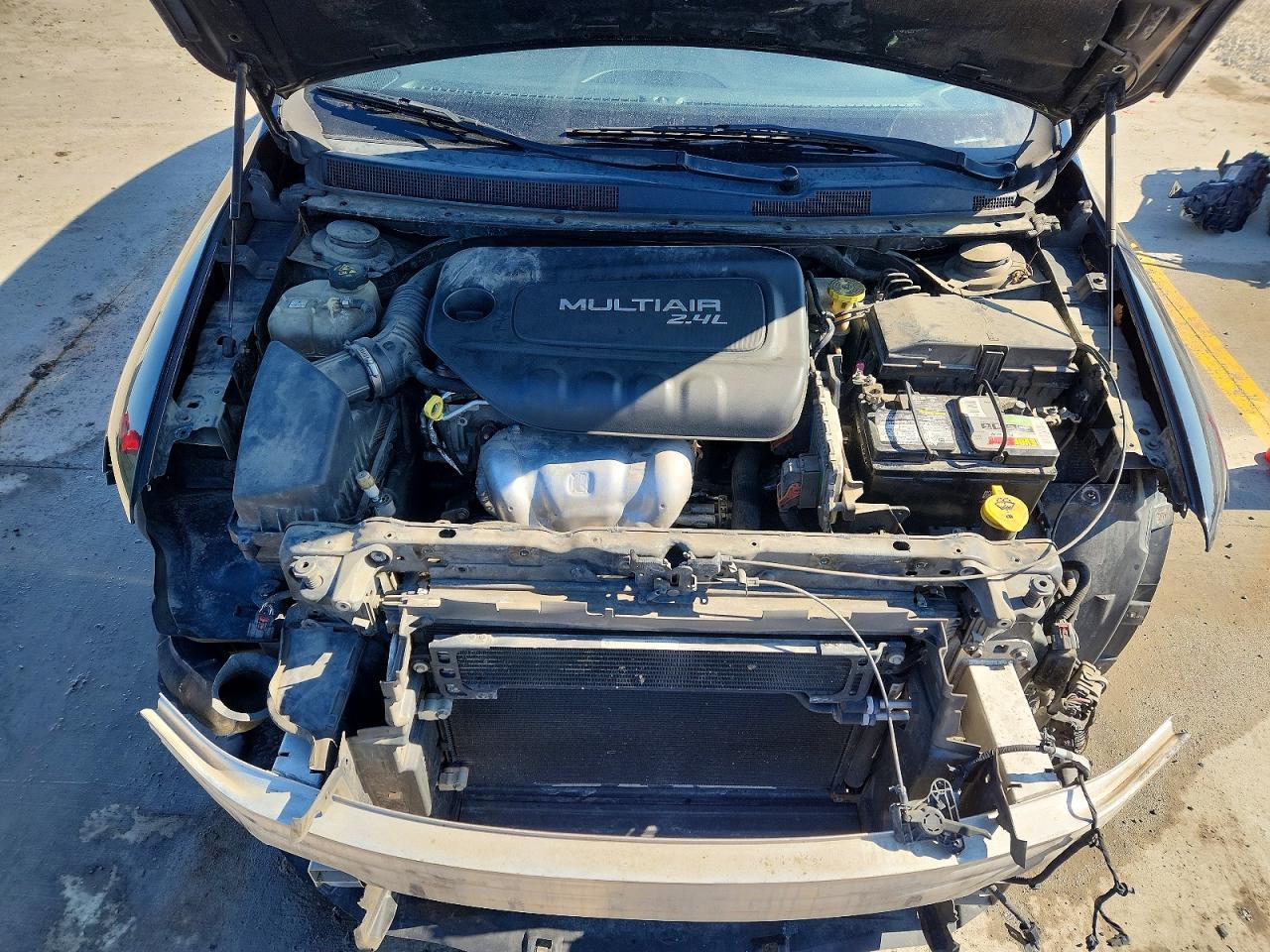 2016 Chrysler 200 s